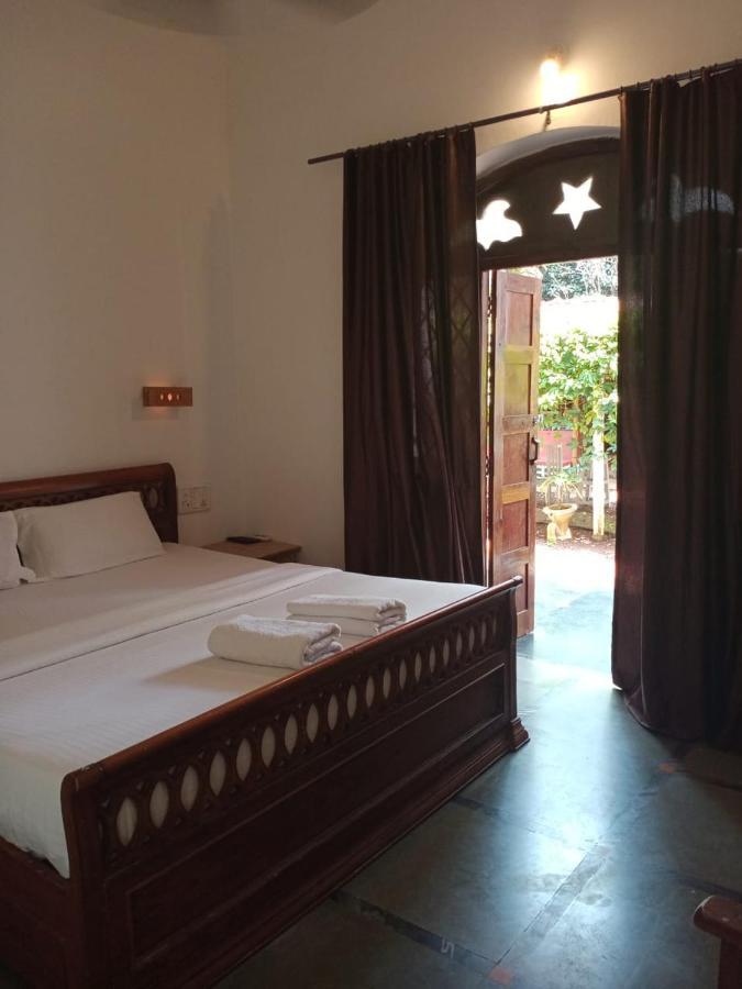 Xaviers Guest House Anjuna Ngoại thất bức ảnh